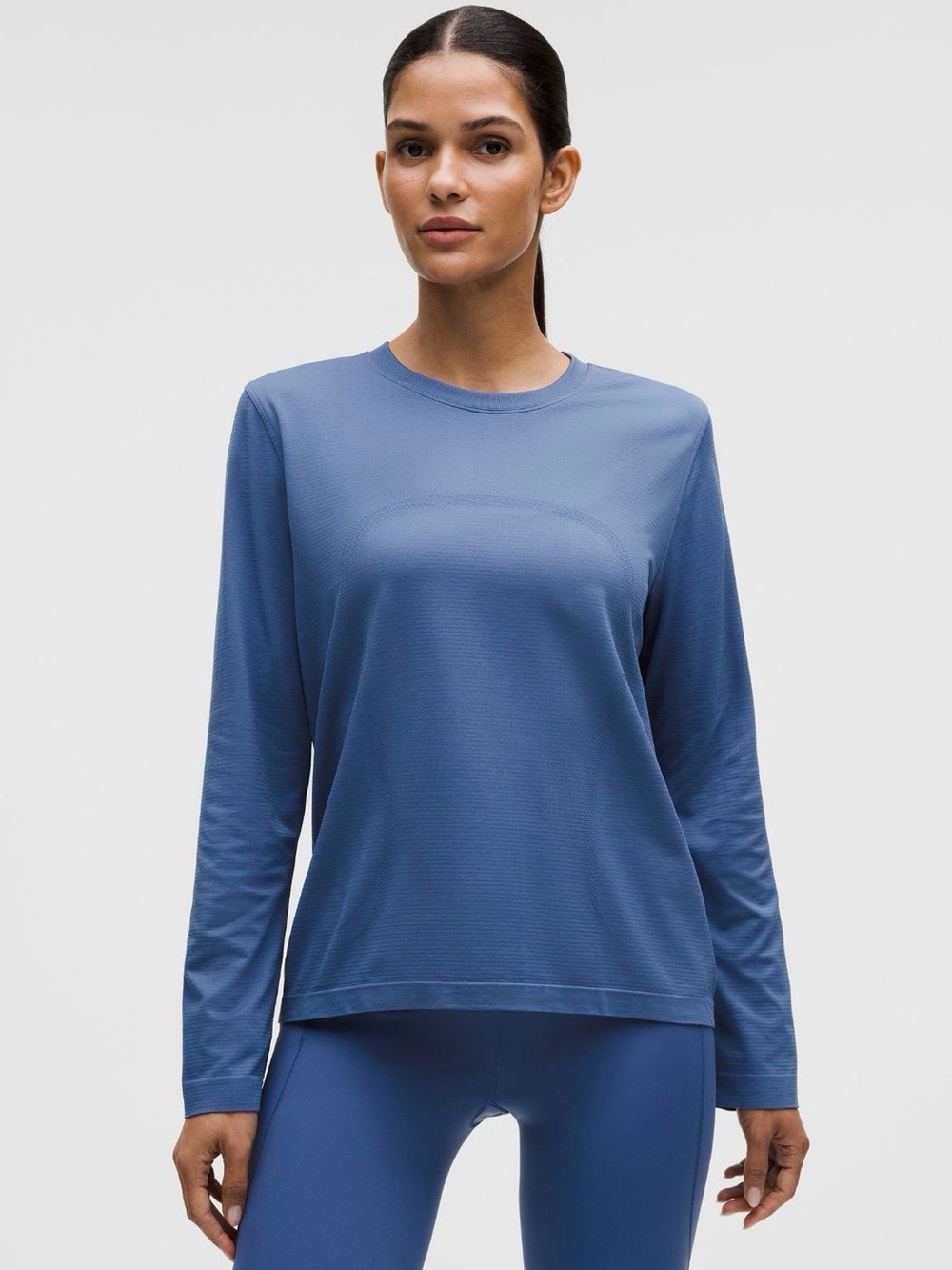 NWT Lululemon Swiftly Relaxed Long Sleeve Shirt Hip Length Size 4 in BRBU/BRBU